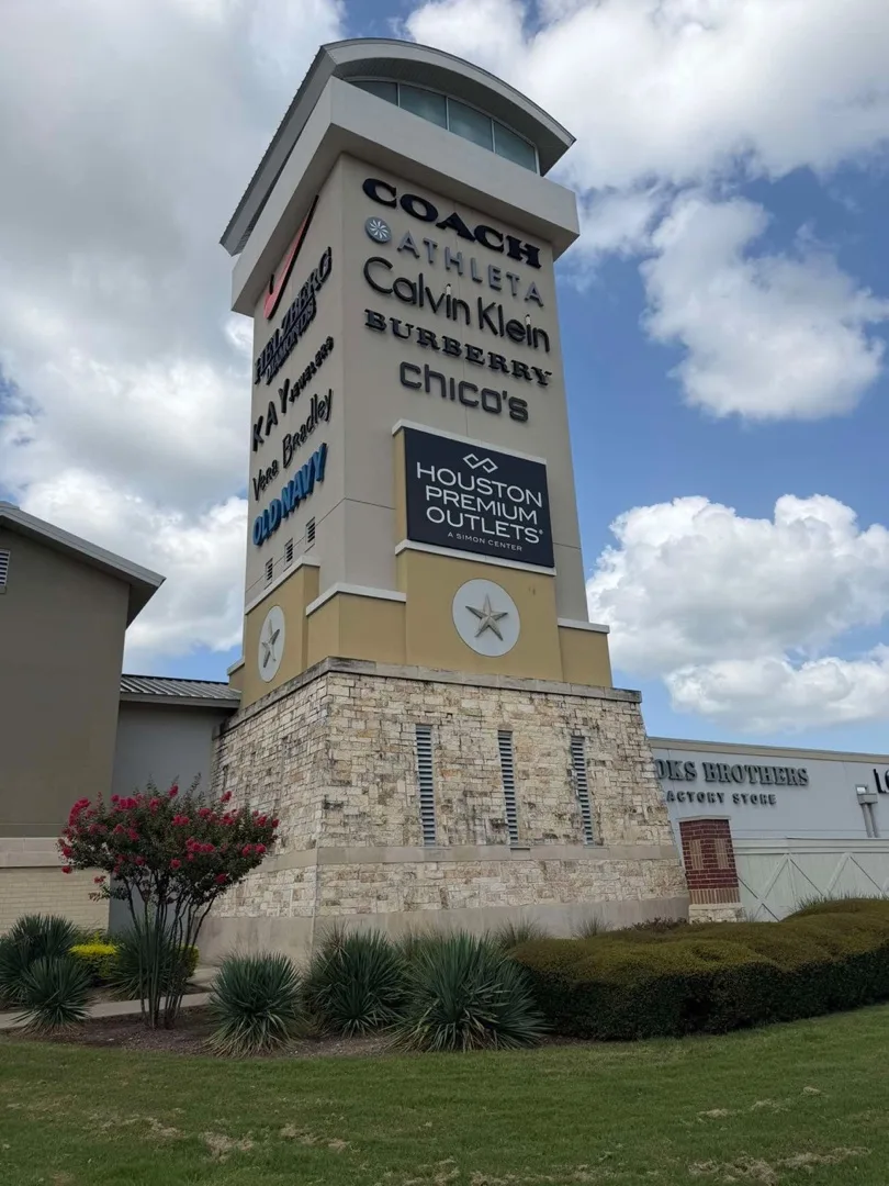 Outlet en USA con Coach, Calvin Klein, Burberry y más marcas